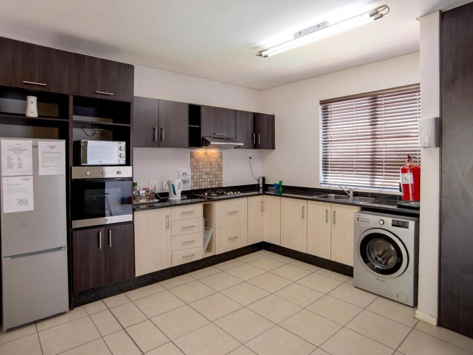 Apartments @ 125 Gaborone Room photo