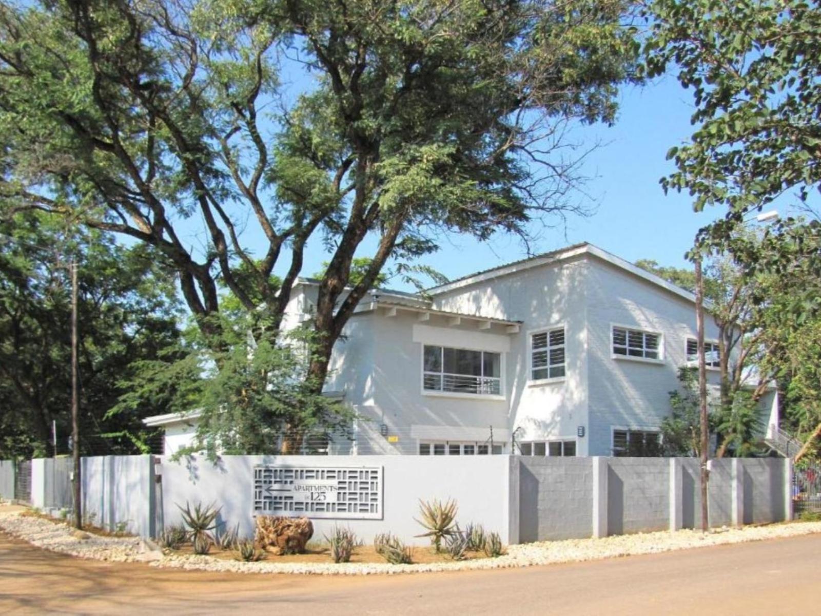 Apartments @ 125 Gaborone Exterior photo